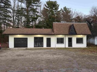 2665 J Maddy Parkway, Interlochen, MI 49643