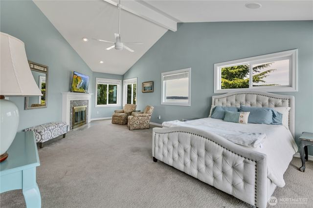 35 Silver Beach Drive, Steilacoom, WA 98388