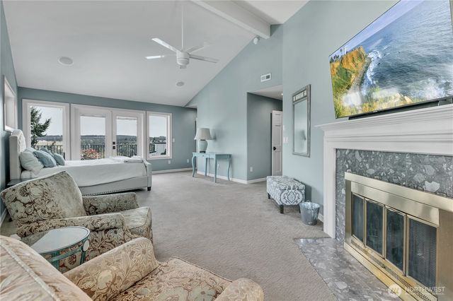 35 Silver Beach Drive, Steilacoom, WA 98388