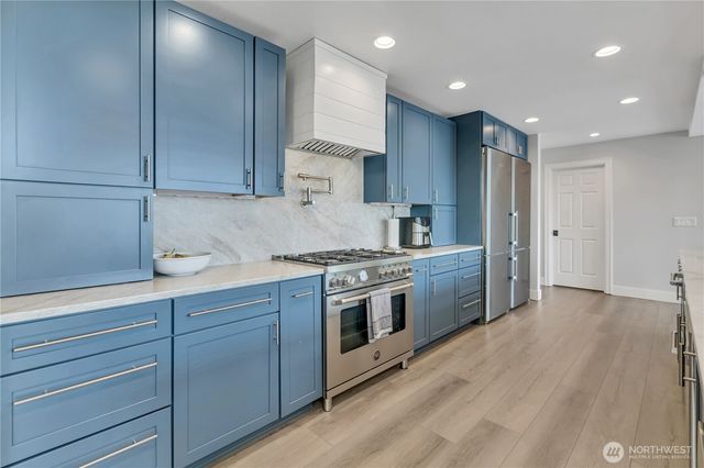 35 Silver Beach Drive, Steilacoom, WA 98388