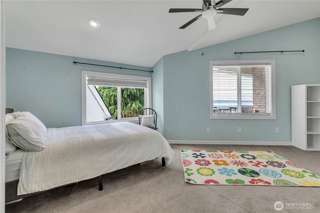 35 Silver Beach Drive, Steilacoom, WA 98388