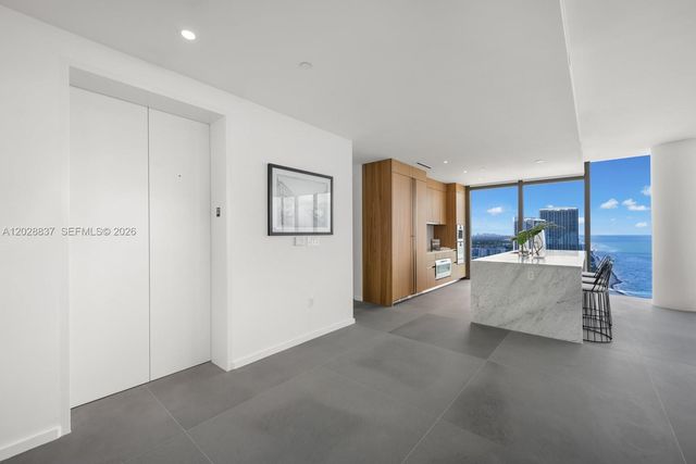 2000 S Ocean Dr 32A, Hallandale Beach, FL 33009