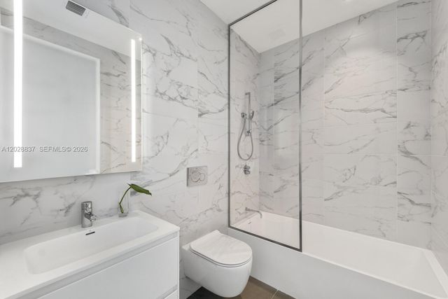 2000 S Ocean Dr 32A, Hallandale Beach, FL 33009