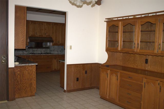 2300 W Main Street, Lancaster, TX 75146