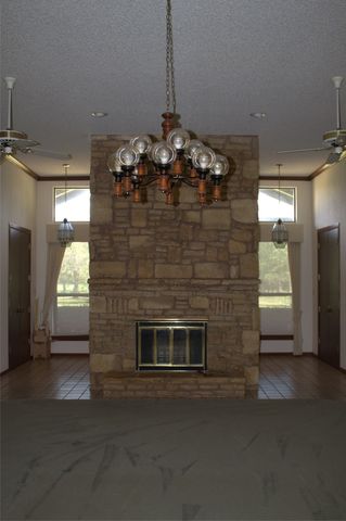 2300 W Main Street, Lancaster, TX 75146