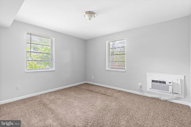 206 TRENTON PL SE, Washington, DC 20032
