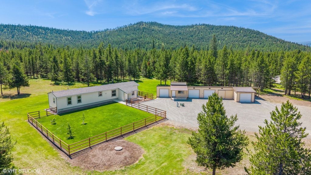 Image 1 of property listing at 8850 Us Highway 2 W, Marion, MT 59925