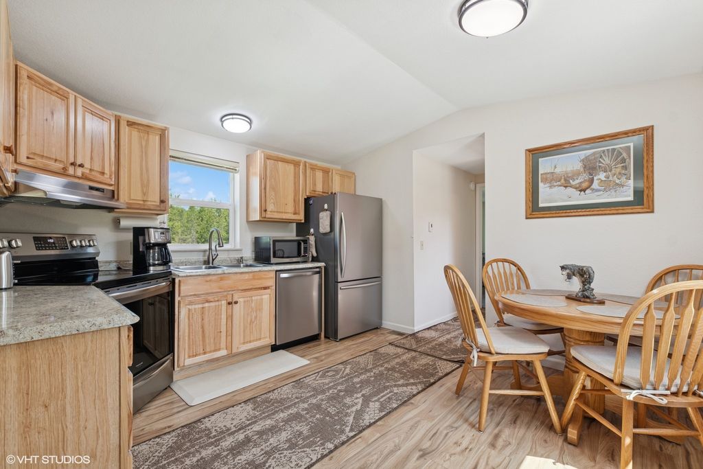 Image 13 of property listing at 8850 Us Highway 2 W, Marion, MT 59925