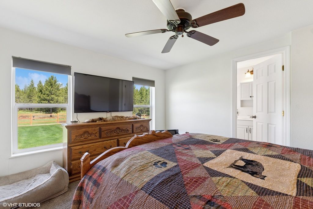 Image 18 of property listing at 8850 Us Highway 2 W, Marion, MT 59925
