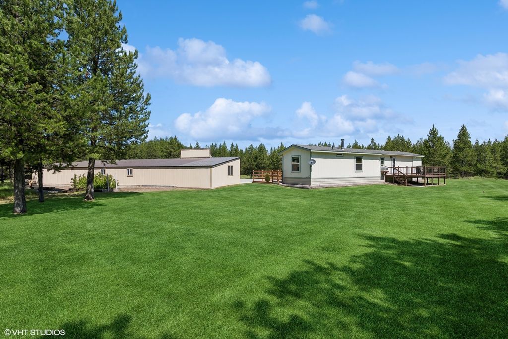 Image 26 of property listing at 8850 Us Highway 2 W, Marion, MT 59925