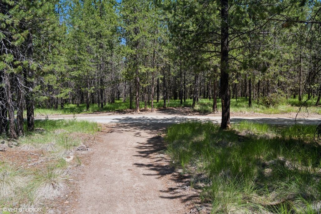 Image 31 of property listing at 8850 Us Highway 2 W, Marion, MT 59925