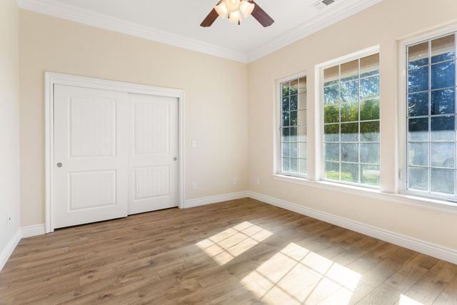 14440 Sea Biscuit Court, Redding, CA 96003