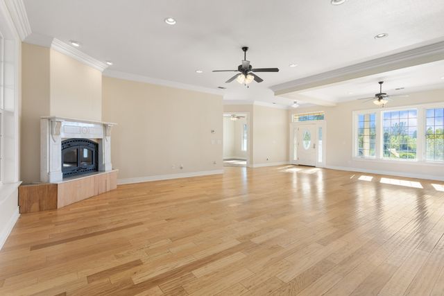 14440 Sea Biscuit Court, Redding, CA 96003