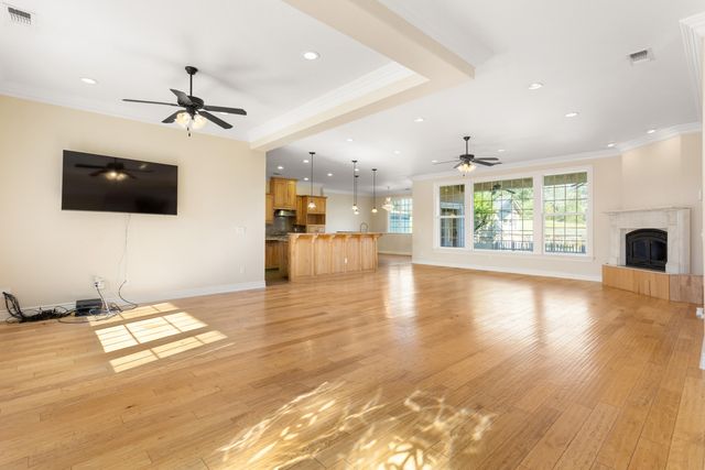 14440 Sea Biscuit Court, Redding, CA 96003