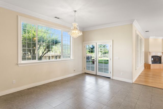 14440 Sea Biscuit Court, Redding, CA 96003