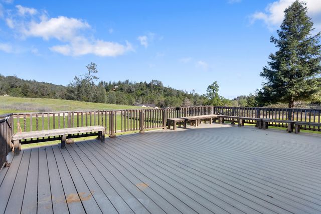 14440 Sea Biscuit Court, Redding, CA 96003