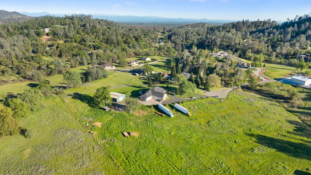 14440 Sea Biscuit Court, Redding, CA 96003