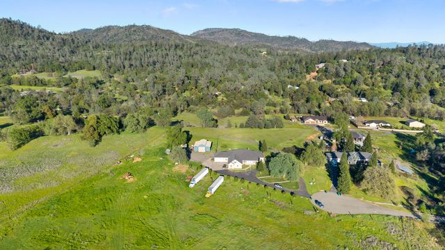 14440 Sea Biscuit Court, Redding, CA 96003