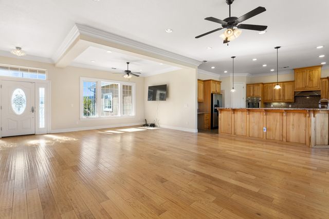 14440 Sea Biscuit Court, Redding, CA 96003