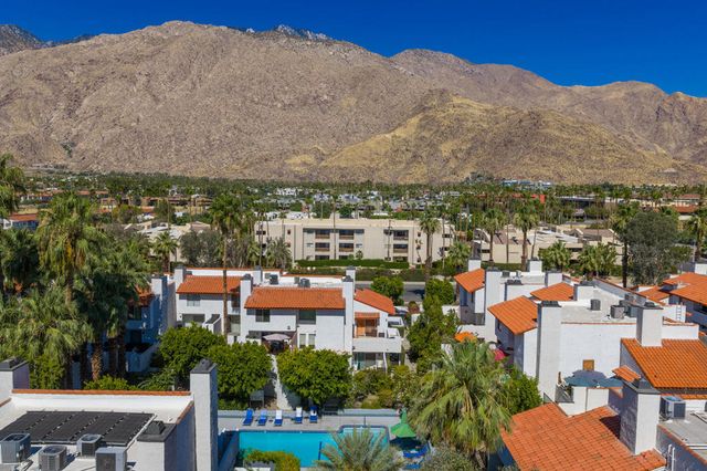 280 S Avenida Caballeros 214, Palm Springs, CA 92262