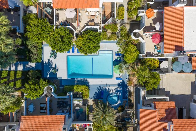 280 S Avenida Caballeros 214, Palm Springs, CA 92262