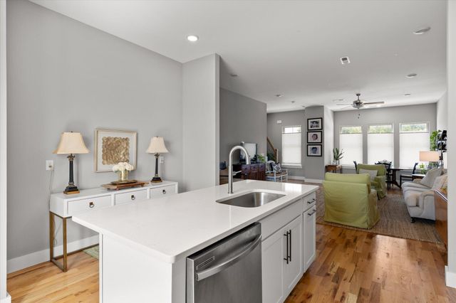 1677 Adams Street, Chattanooga, TN 37408