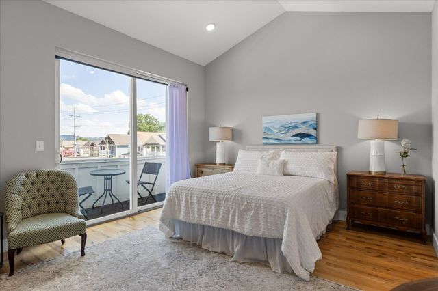 1677 Adams Street, Chattanooga, TN 37408