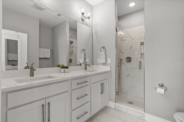 1677 Adams Street, Chattanooga, TN 37408