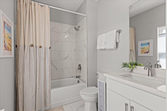 1677 Adams Street, Chattanooga, TN 37408