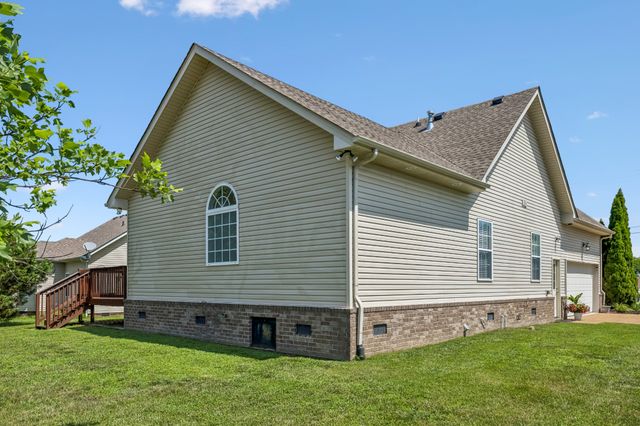 7010 Nickalus Way, Spring Hill, TN 37174