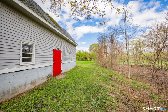 428 Palisado Avenue, Windsor, CT 06095