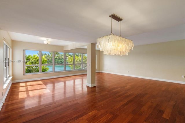 9102 W Bay Harbor Dr 2-DW, Bay Harbor Islands, FL 33154