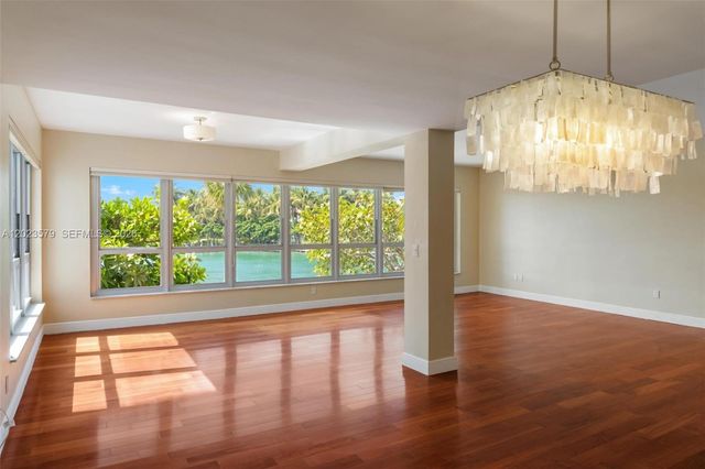 9102 W Bay Harbor Dr 2-DW, Bay Harbor Islands, FL 33154
