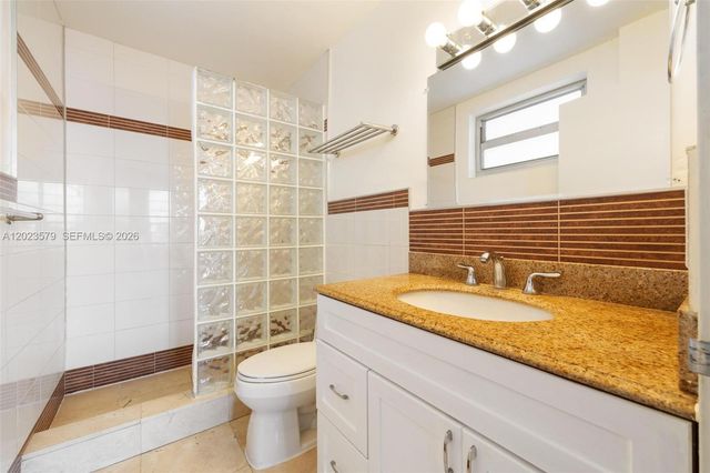 9102 W Bay Harbor Dr 2-DW, Bay Harbor Islands, FL 33154