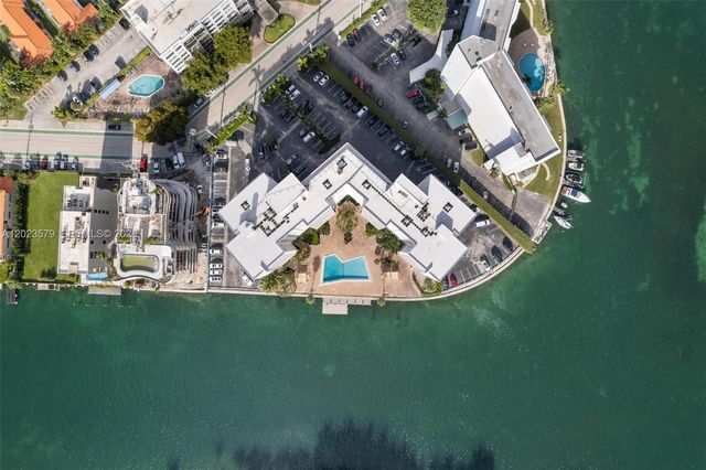 9102 W Bay Harbor Dr 2-DW, Bay Harbor Islands, FL 33154