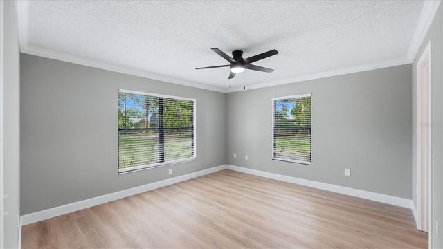 5421 11TH STREET CIRCLE E, Bradenton, FL 34203