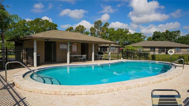 5421 11TH STREET CIRCLE E, Bradenton, FL 34203