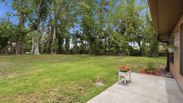 5421 11TH STREET CIRCLE E, Bradenton, FL 34203
