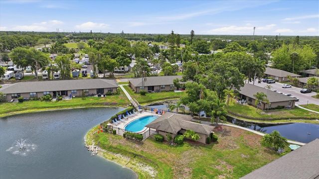 5421 11TH STREET CIRCLE E, Bradenton, FL 34203