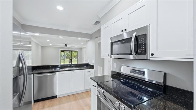 5421 11TH STREET CIRCLE E, Bradenton, FL 34203