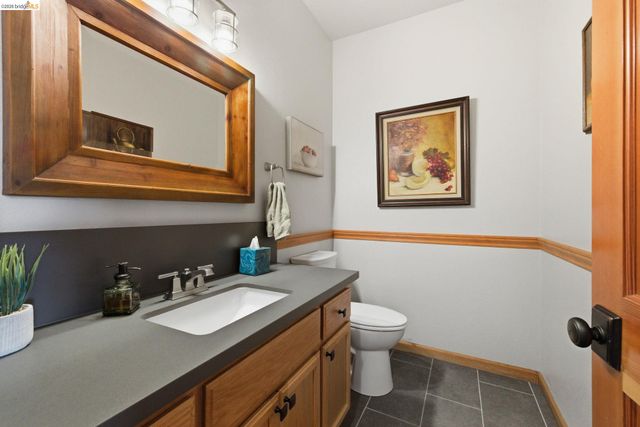 23333 Gurney Station Rd, Twain Harte, CA 95383