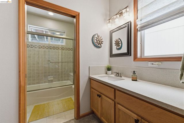 23333 Gurney Station Rd, Twain Harte, CA 95383