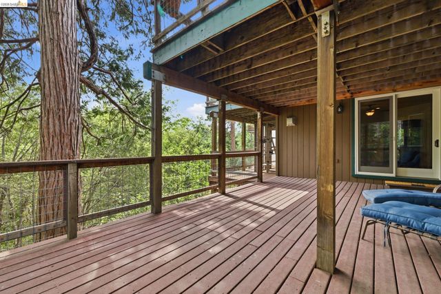 23333 Gurney Station Rd, Twain Harte, CA 95383