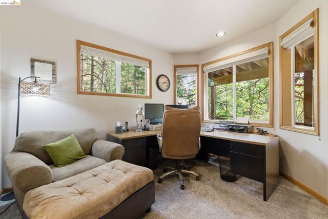 23333 Gurney Station Rd, Twain Harte, CA 95383