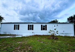 8423 SE Sandy Lane, Hobe Sound, FL 33455