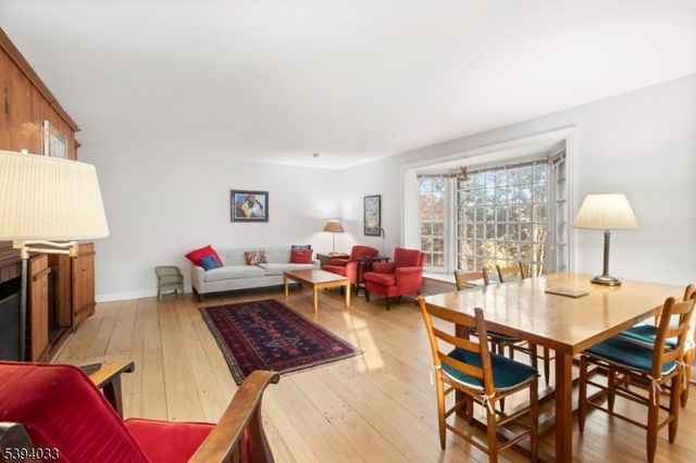 79 Green Ave, Montgomery Twp., NJ 08502