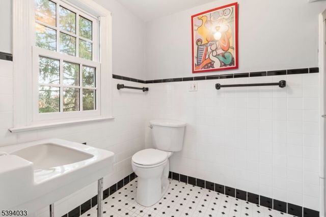 79 Green Ave, Montgomery Twp., NJ 08502