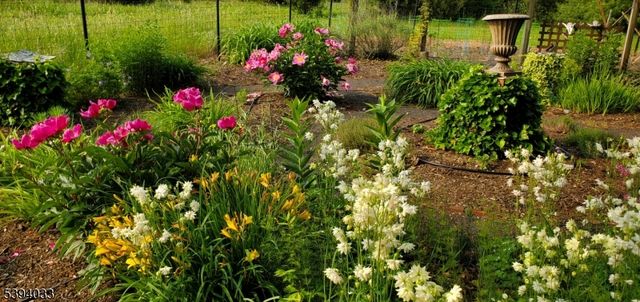 79 Green Ave, Montgomery Twp., NJ 08502