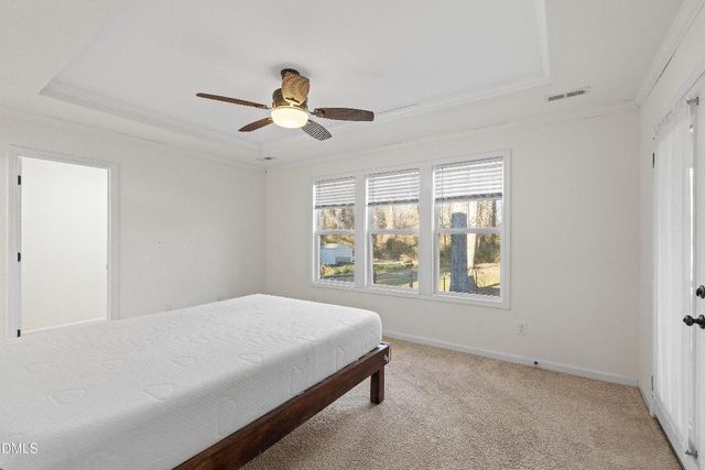 102 Lakeview Drive, Four Oaks, NC 27524