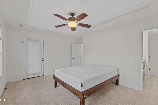 102 Lakeview Drive, Four Oaks, NC 27524